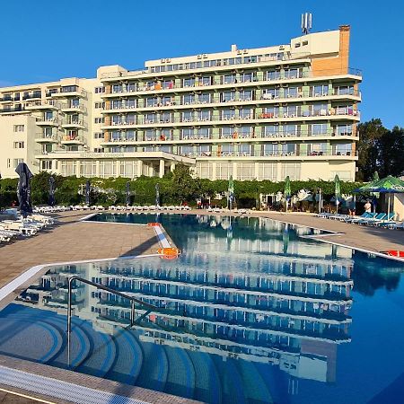 Hotel Comandor Mamaia Luaran gambar