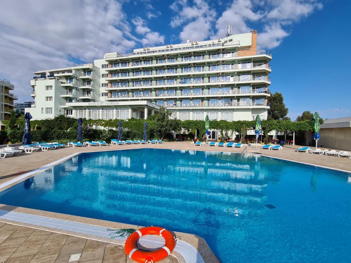 Hotel Comandor Mamaia Luaran gambar