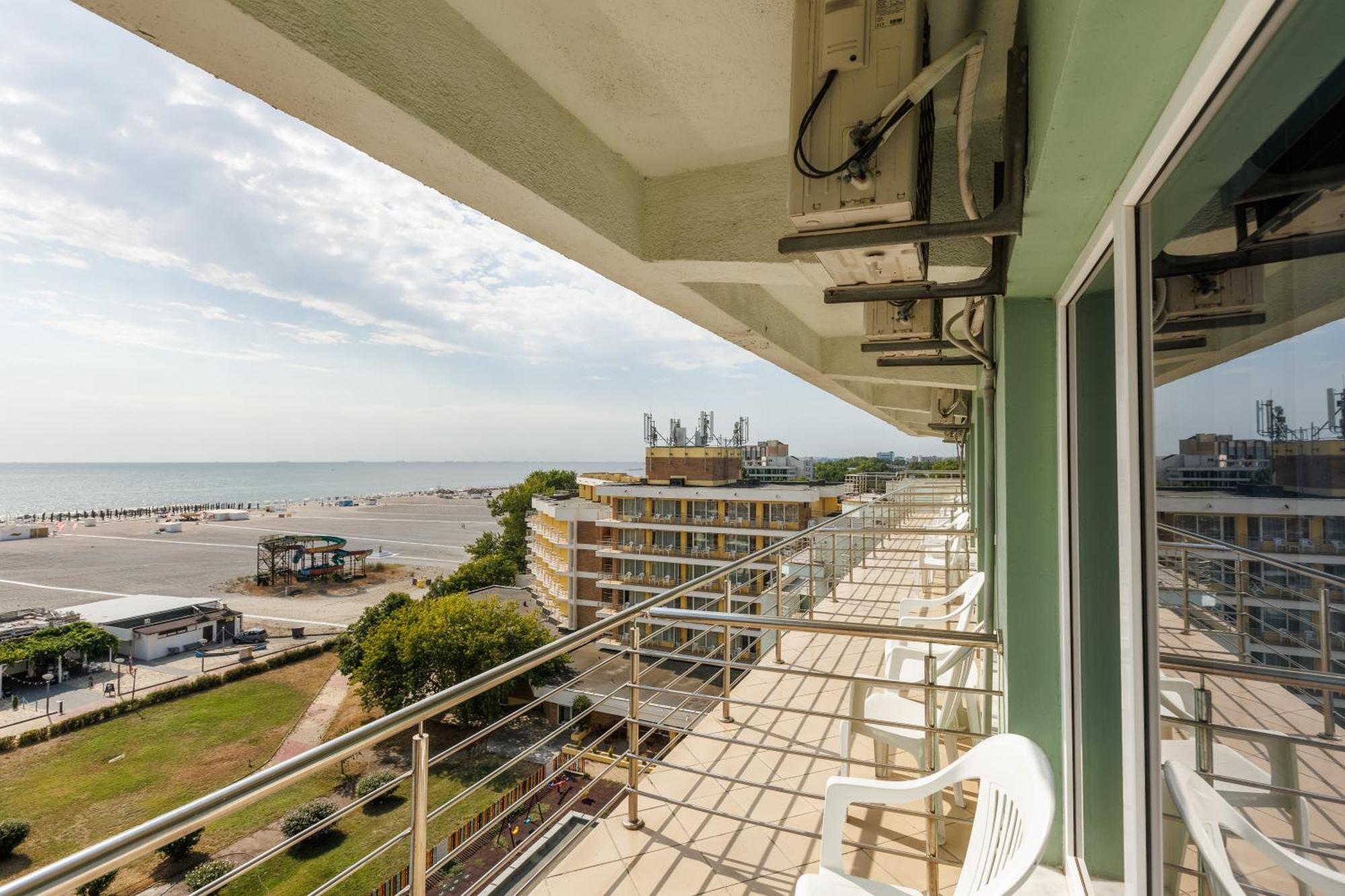 Hotel Comandor Mamaia Luaran gambar