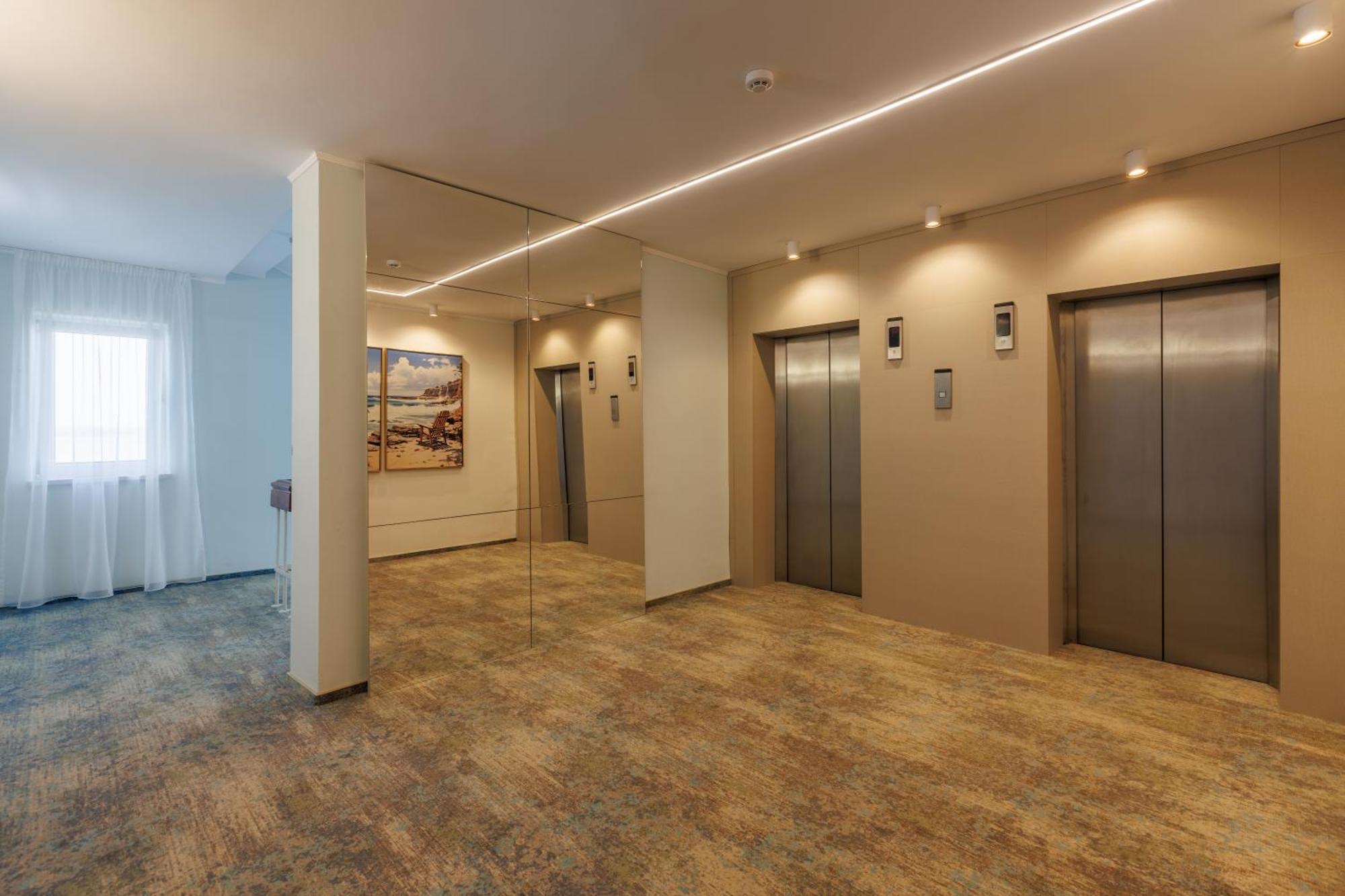 Hotel Comandor Mamaia Luaran gambar