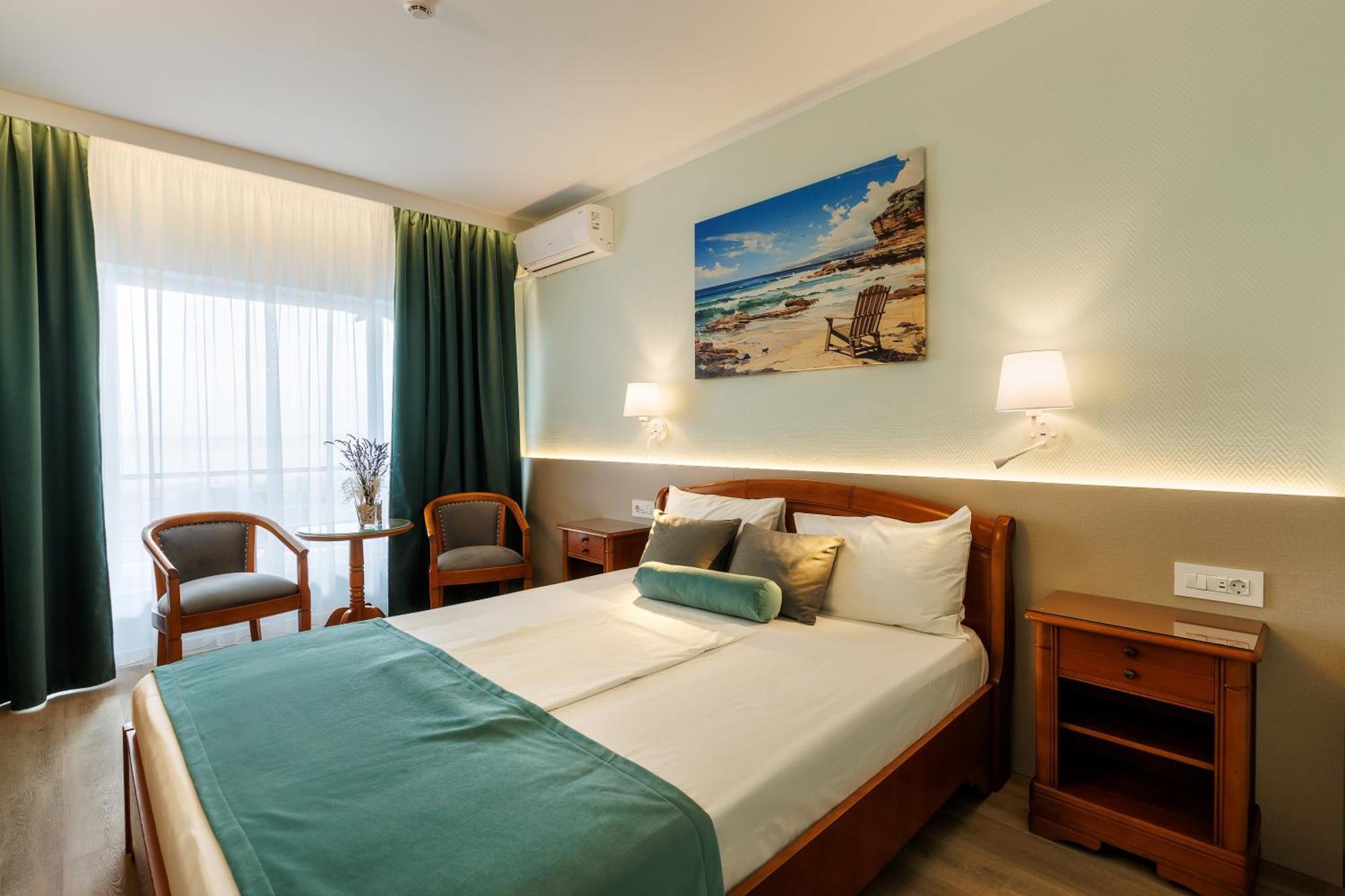 Hotel Comandor Mamaia Luaran gambar